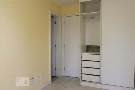Apartamento à venda com 360m², 4 quartos e 4 vagas Apartamento à venda com 360m², 4 quartos e 4 vagasSuíte 2