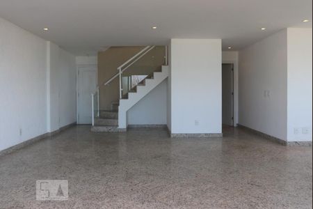 Apartamento à venda com 360m², 4 quartos e 4 vagas Apartamento à venda com 360m², 4 quartos e 4 vagasSala