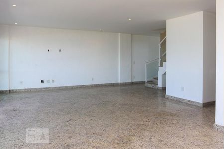 Apartamento à venda com 360m², 4 quartos e 4 vagas Apartamento à venda com 360m², 4 quartos e 4 vagasSala