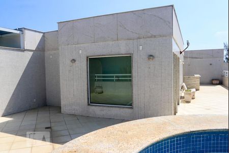 Apartamento à venda com 360m², 4 quartos e 4 vagas Apartamento à venda com 360m², 4 quartos e 4 vagasCobertura - Piscina