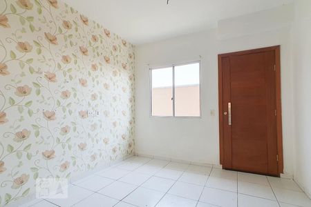 Sala  de casa de condomínio para alugar com 2 quartos, 78m² em Parque Boturussu, São Paulo