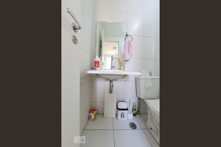 Apartamento à venda com 61m², 3 quartos e 1 vagaBanheiro da Suite