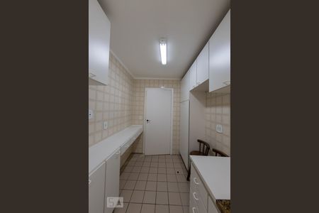 Apartamento para alugar com 75m², 2 quartos e 1 vagaCozinha