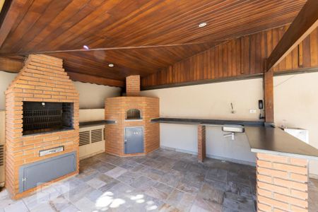 Apartamento para alugar com 75m², 2 quartos e 1 vagaÁrea comum - Churrasqueira