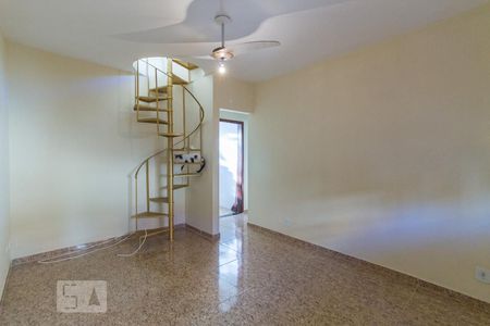 Sala de casa de condomínio para alugar com 1 quarto, 120m² em Méier, Rio de Janeiro