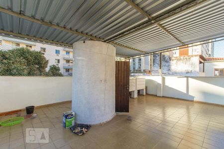 Casa de condomínio à venda com 120m², 1 quarto e 1 vagaCobertura