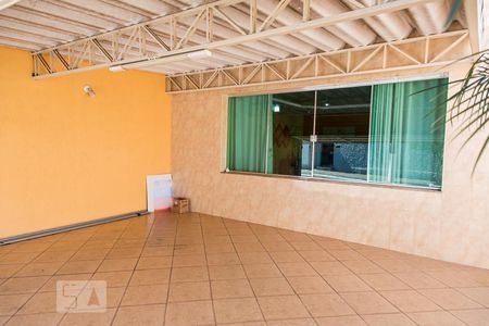 Casa à venda com 315m², 4 quartos e 3 vagasGaragem
