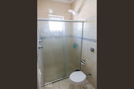 Casa à venda com 315m², 4 quartos e 3 vagasBanheiro da Suíte 1