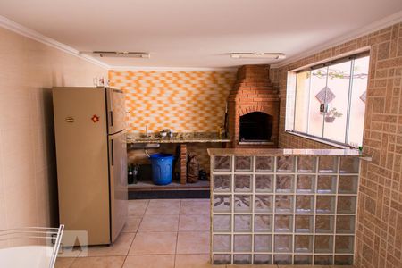 Casa à venda com 315m², 4 quartos e 3 vagasCozinha do salão