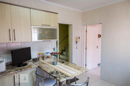 Casa à venda com 315m², 4 quartos e 3 vagasCozinha