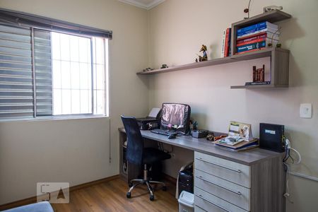 Casa à venda com 315m², 4 quartos e 3 vagasQuarto 