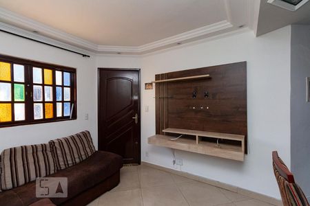 Sala de casa de condomínio para alugar com 3 quartos, 77m² em Parque Boturussu, São Paulo