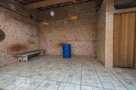 Casa à venda com 180m², 3 quartos e 2 vagas Casa à venda com 180m², 3 quartos e 2 vagasQuintal