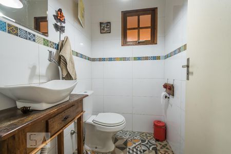 Lavabo de casa à venda com 2 quartos, 180m² em Chácara Monte Alegre, São Paulo