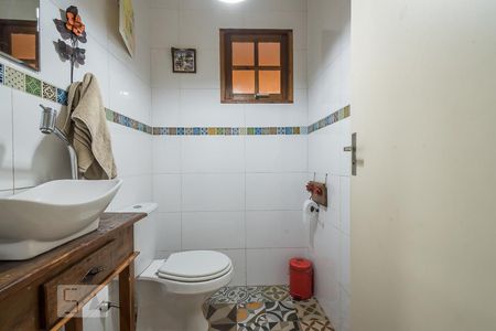 Lavabo de casa à venda com 3 quartos, 180m² em Chácara Monte Alegre, São Paulo