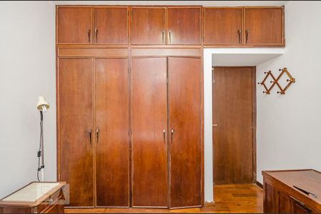 Apartamento à venda com 200m², 4 quartos e 5 vagas Apartamento à venda com 200m², 4 quartos e 5 vagasQuarto 3