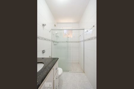 Apartamento à venda com 200m², 4 quartos e 5 vagas Apartamento à venda com 200m², 4 quartos e 5 vagasBanheiro Social