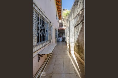 Apartamento à venda com 200m², 4 quartos e 5 vagas Apartamento à venda com 200m², 4 quartos e 5 vagasÁrea de Serviço