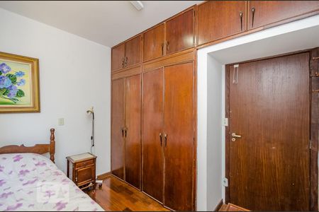 Apartamento à venda com 200m², 4 quartos e 5 vagas Apartamento à venda com 200m², 4 quartos e 5 vagasQuarto 3