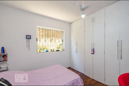 Apartamento à venda com 200m², 4 quartos e 5 vagas Apartamento à venda com 200m², 4 quartos e 5 vagasSuíte 2