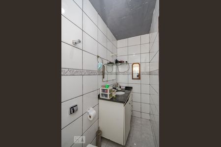 Apartamento à venda com 200m², 4 quartos e 5 vagas Apartamento à venda com 200m², 4 quartos e 5 vagasBanheiro da Suíte 2