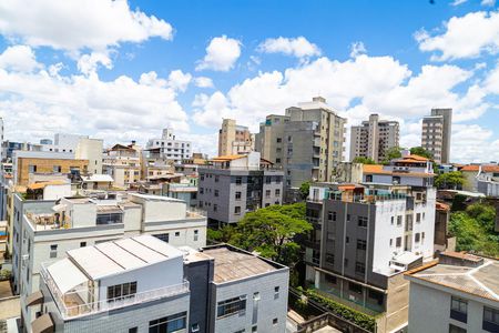 Vista da Suíte de apartamento à venda com 2 quartos, 85m² em Santo Antônio, Belo Horizonte