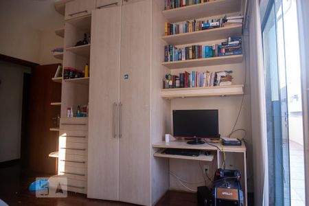 Apartamento para alugar com 380m², 3 quartos e 2 vagas Apartamento para alugar com 380m², 3 quartos e 2 vagasQuarto 1