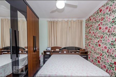 Casa à venda com 180m², 3 quartos e 4 vagasSuíte