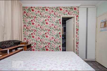 Casa à venda com 180m², 3 quartos e 4 vagasSuíte