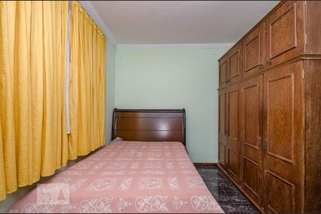 Casa à venda com 180m², 3 quartos e 4 vagasQuarto 2