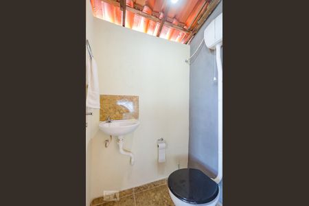 Casa à venda com 180m², 3 quartos e 4 vagasLavabo