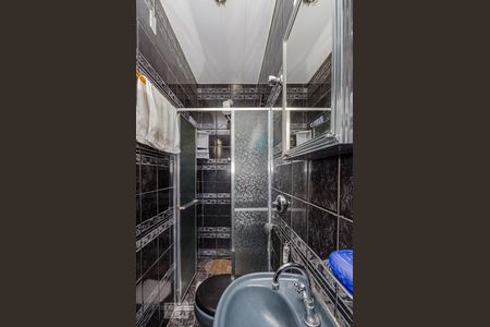 Casa à venda com 180m², 3 quartos e 4 vagasBanheiro da Suíte