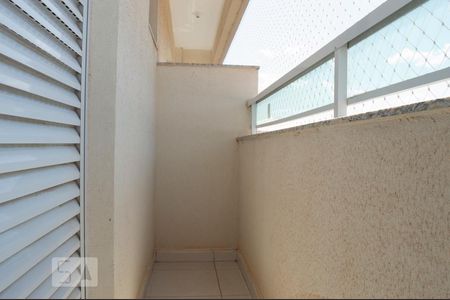Apartamento para alugar com 80m², 3 quartos e 2 vagasSacada do Quarto 2