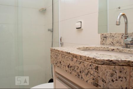 Apartamento para alugar com 80m², 3 quartos e 2 vagasBanheiro Social