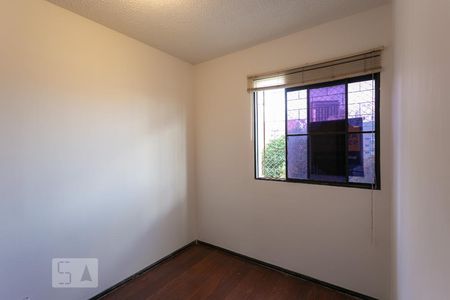 Quarto 1 de apartamento para alugar com 2 quartos, 60m² em Ipiranga, Belo Horizonte