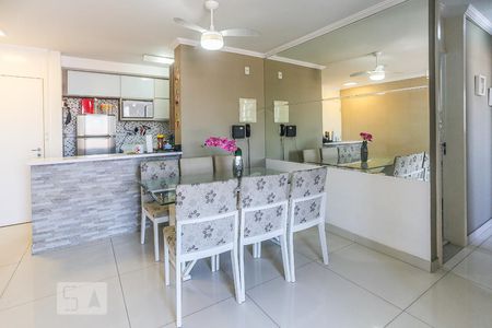 Sala de Estar de apartamento para alugar com 3 quartos, 72m² em Rio Pequeno, São Paulo