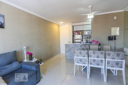 Sala de Estar de apartamento para alugar com 3 quartos, 72m² em Rio Pequeno, São Paulo