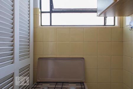 Cozinha de apartamento para alugar com 1 quarto, 42m² em Centro Histórico, Porto Alegre