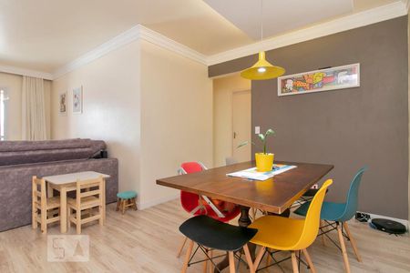 Apartamento à venda com 112m², 3 quartos e 2 vagas Apartamento à venda com 112m², 3 quartos e 2 vagasSala de Jantar