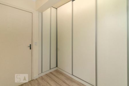 Apartamento à venda com 112m², 3 quartos e 2 vagas Apartamento à venda com 112m², 3 quartos e 2 vagasSuíte