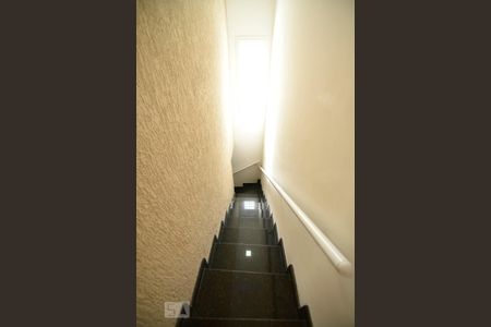 Casa à venda com 260m², 7 quartos e 4 vagasEscada