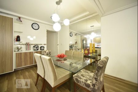 Casa à venda com 260m², 7 quartos e 4 vagasSala 2 e cozinha americana