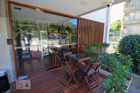 Apartamento à venda com 90m², 2 quartos e 1 vagaÁrea comum - Mercado