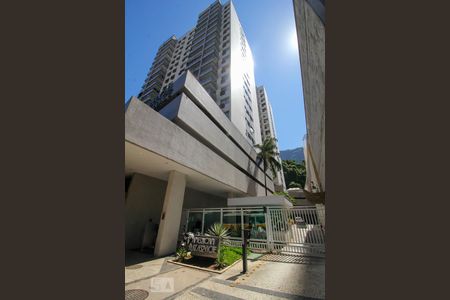 Apartamento à venda com 90m², 2 quartos e 1 vagaFachada do Condomínio