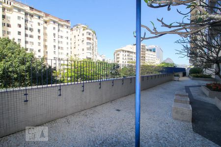 Apartamento à venda com 90m², 2 quartos e 1 vagaÁrea comum