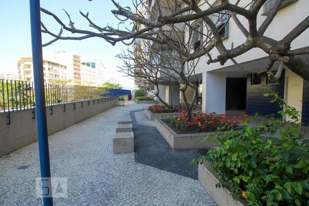 Apartamento à venda com 90m², 2 quartos e 1 vagaÁrea comum