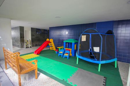 Apartamento à venda com 90m², 2 quartos e 1 vagaÁrea Comum - Playground