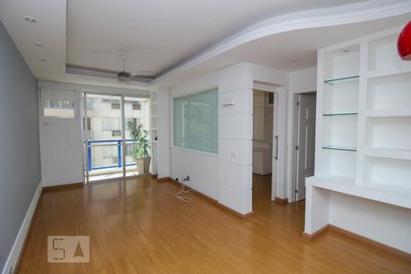 Sala de apartamento à venda com 2 quartos, 90m² em Humaitá, Rio de Janeiro