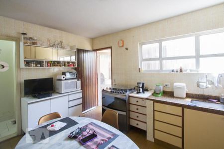 Casa à venda com 110m², 3 quartos e 2 vagasCozinha