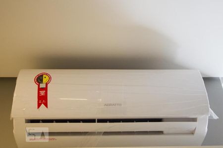 Ar condicionado de kitnet/studio para alugar com 1 quarto, 25m² em Jardim Aeroporto, São Paulo